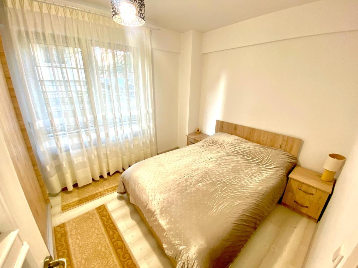Apartamento Apartament Sara Iasi Exterior foto